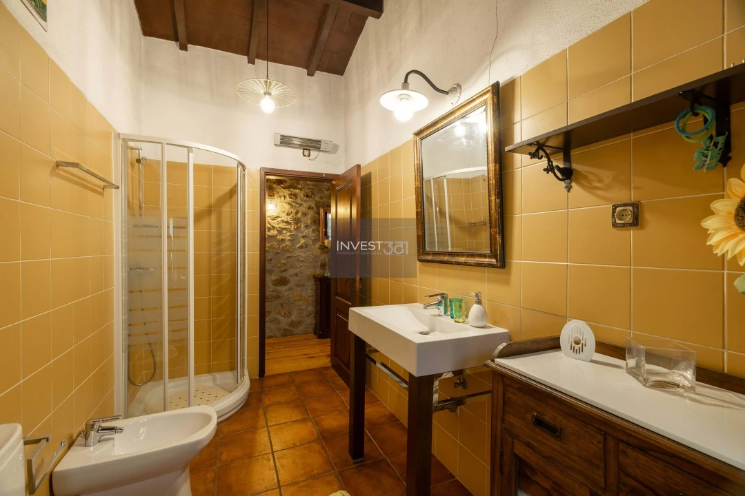 Moradia T3 para Venda em Covas Foto 31