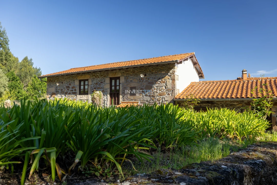 Moradia T3 para Venda em Covas Foto 5