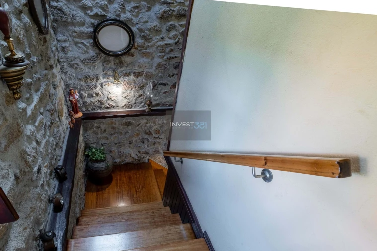 Moradia T3 para Venda em Covas Foto 33