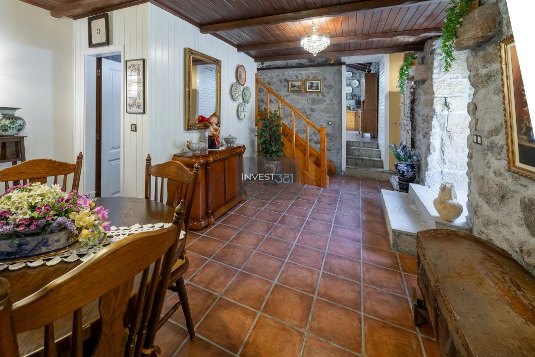 Moradia T3 para Venda em Covas Foto 17