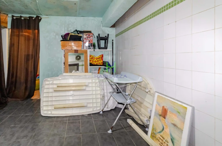 Negócio para Venda em Lagos (São Sebastião e Santa Maria) Foto 14