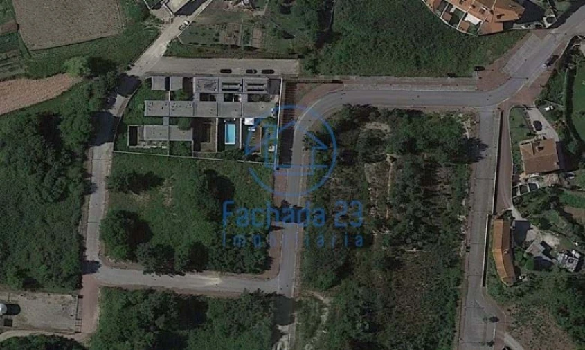 Terreno para Venda em Pinheiro da Bemposta, Travanca e Palmaz Foto 3