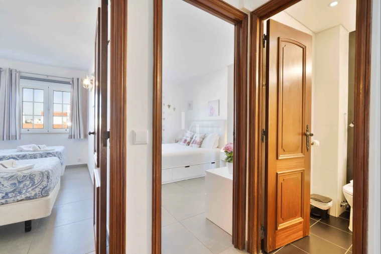 Apartamento T2 para Venda em Quarteira Foto 14