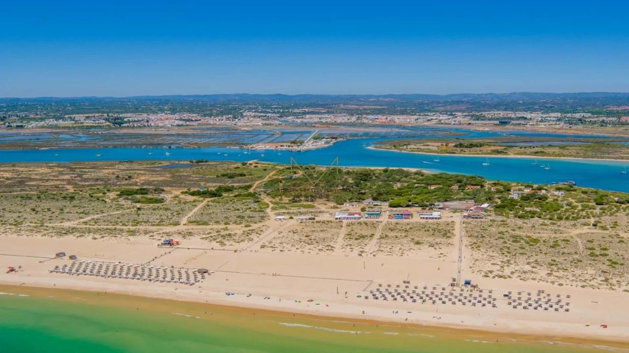 Apartamento T2 para Venda em Santo Estêvão Foto 3