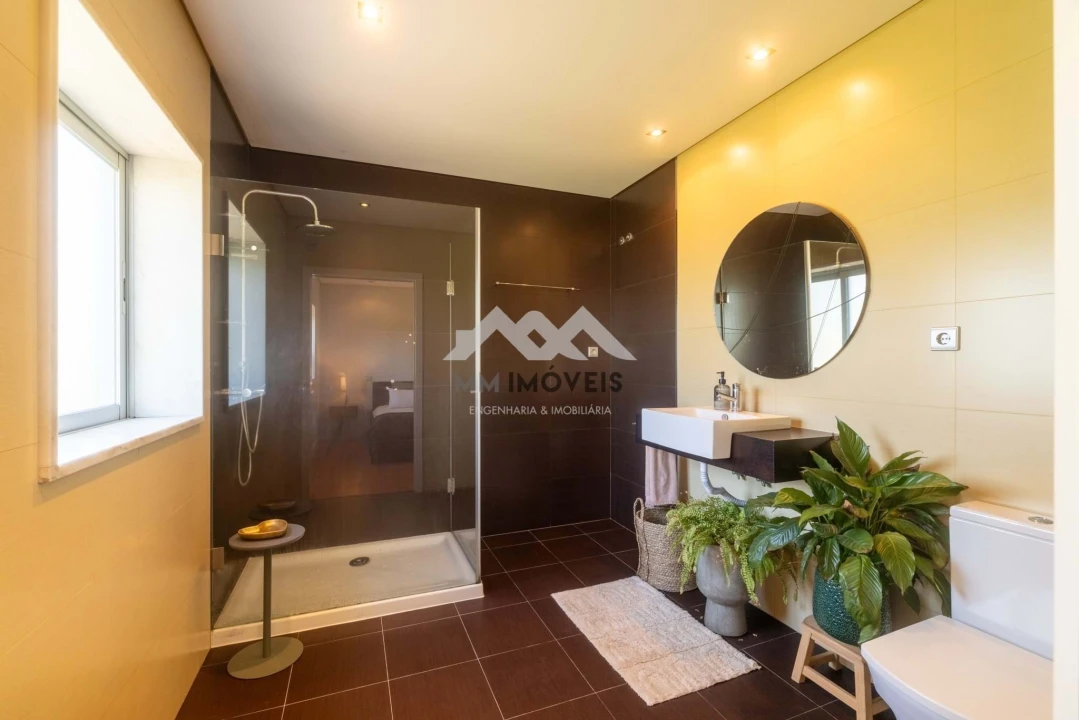 Moradia T4 para Venda em Vila Nova de Famalicão e Calendário Foto 10