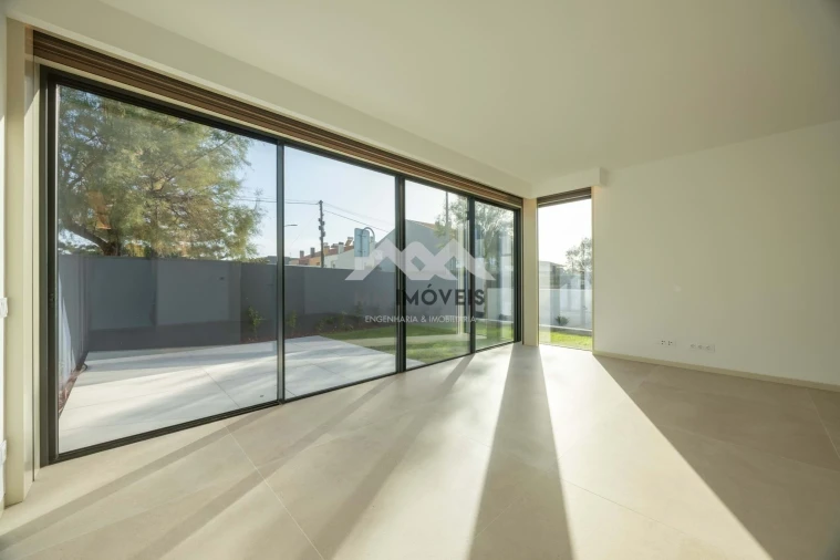 Moradia T5 para Venda em Canidelo Foto 8