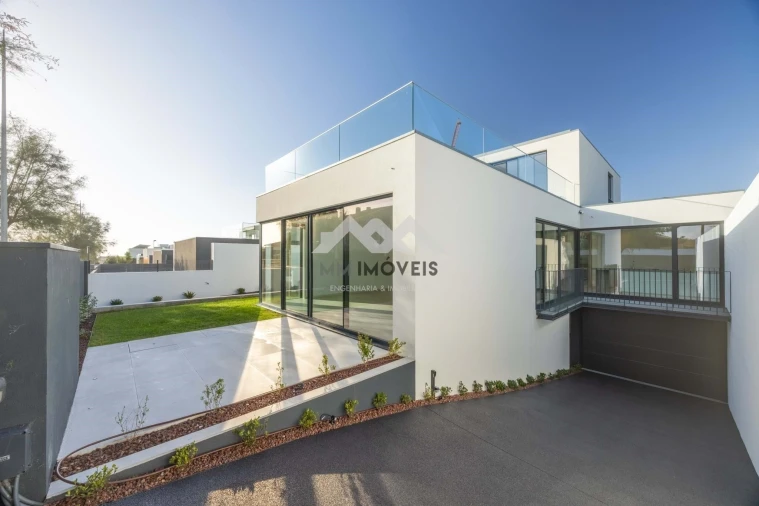 Moradia T5 para Venda em Canidelo Foto 25