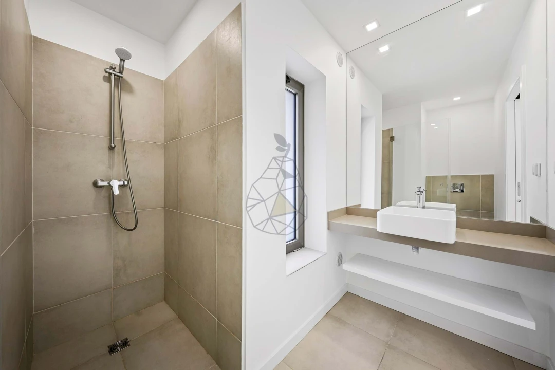 Apartamento T2 para Venda em Portimão Foto 33