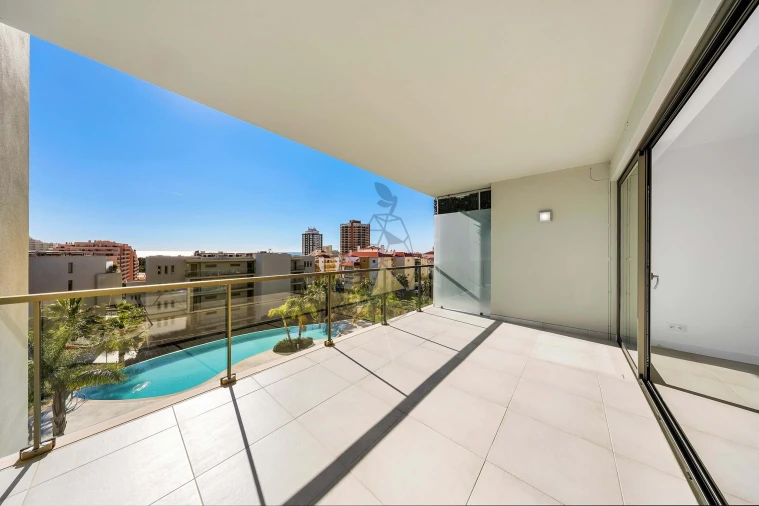 Apartamento T2 para Venda em Portimão Foto 13