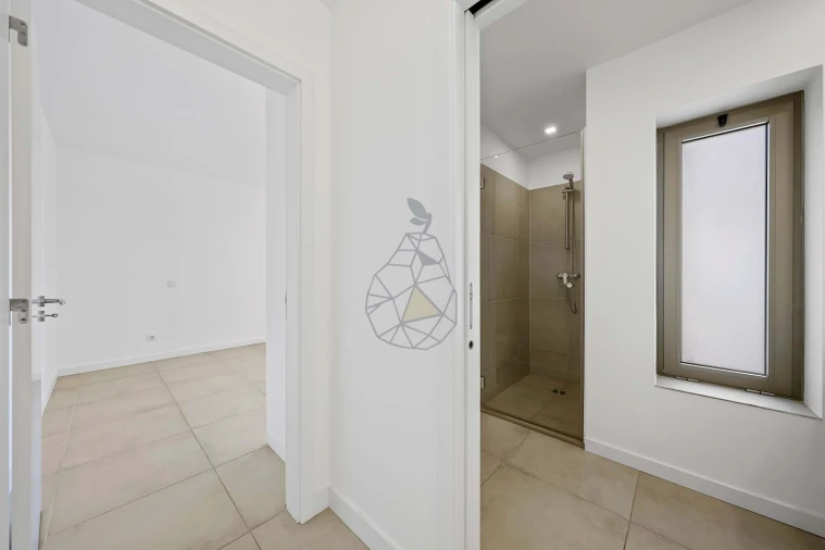 Apartamento T2 para Venda em Portimão Foto 31