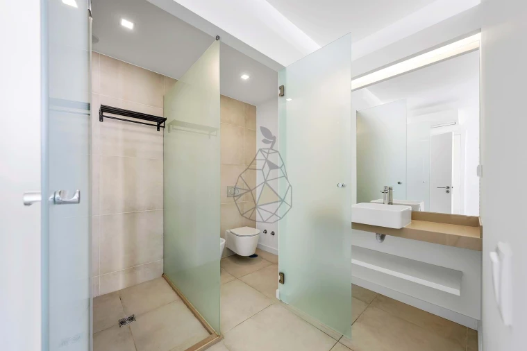 Apartamento T2 para Venda em Portimão Foto 21