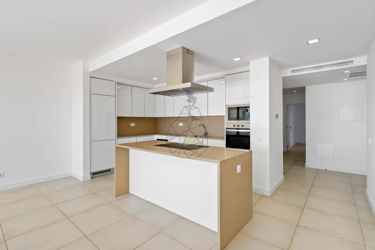Apartamento T2 para Venda em Portimão Foto 18