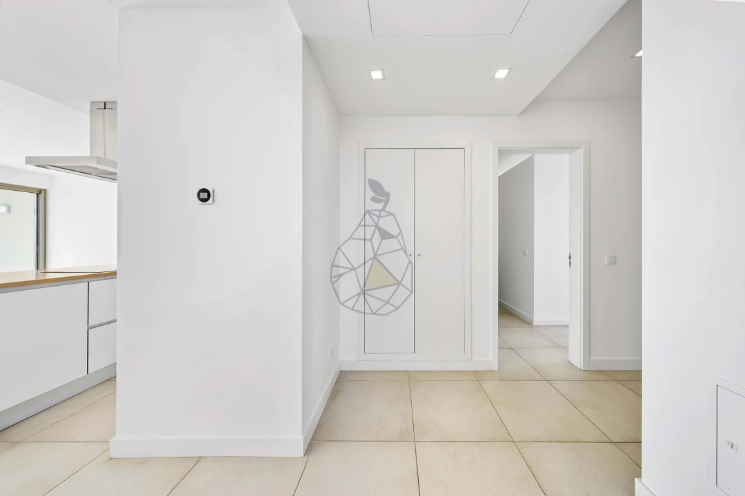 Apartamento T2 para Venda em Portimão Foto 6