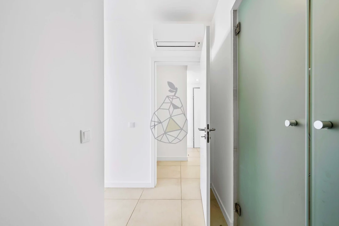 Apartamento T2 para Venda em Portimão Foto 30