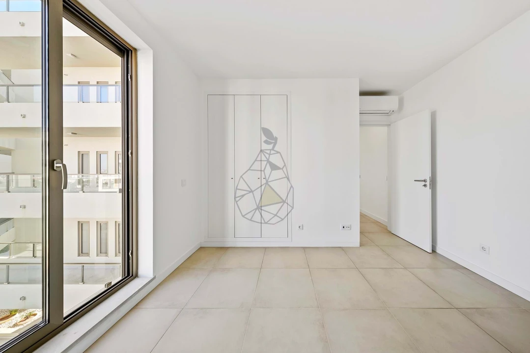Apartamento T2 para Venda em Portimão Foto 37