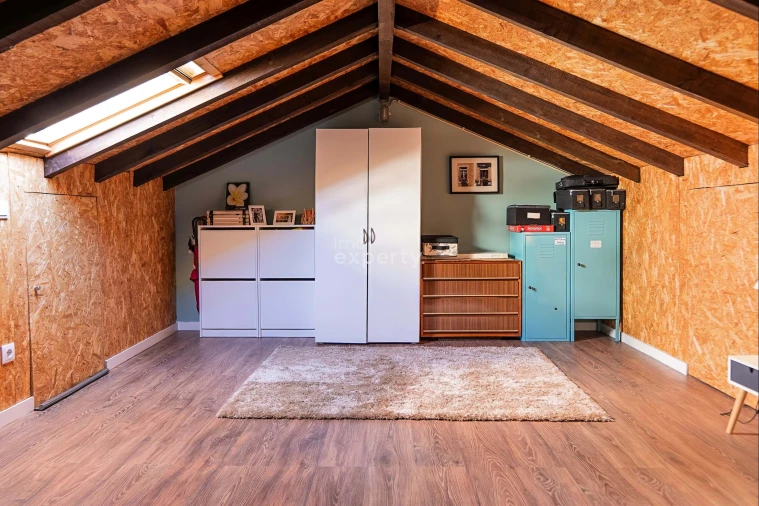 Moradia T3 para Venda em Algés, Linda-A-Velha e Cruz Quebrada-Dafundo Foto 9