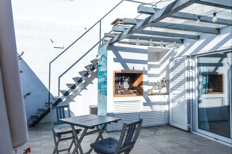 Moradia T3 para Venda em Algés, Linda-A-Velha e Cruz Quebrada-Dafundo Foto 7