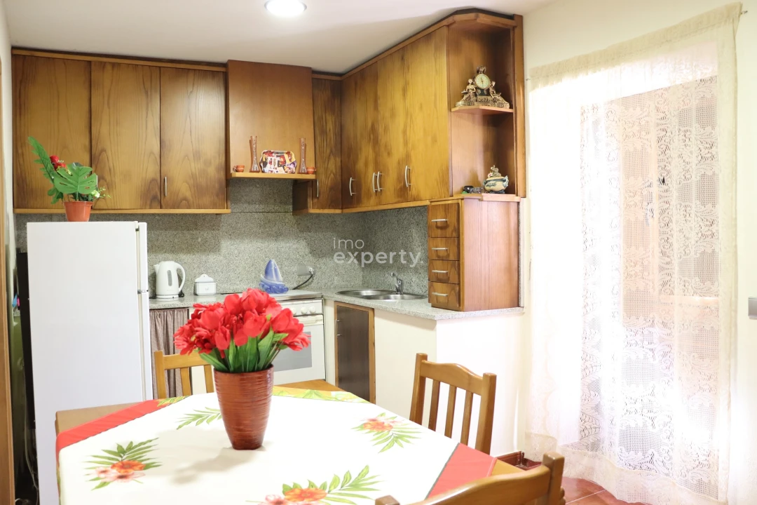 Moradia T2 para Venda em São Pedro de Rio Seco Foto 1