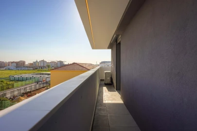 Apartamento T3 para Venda em Glória e Vera Cruz