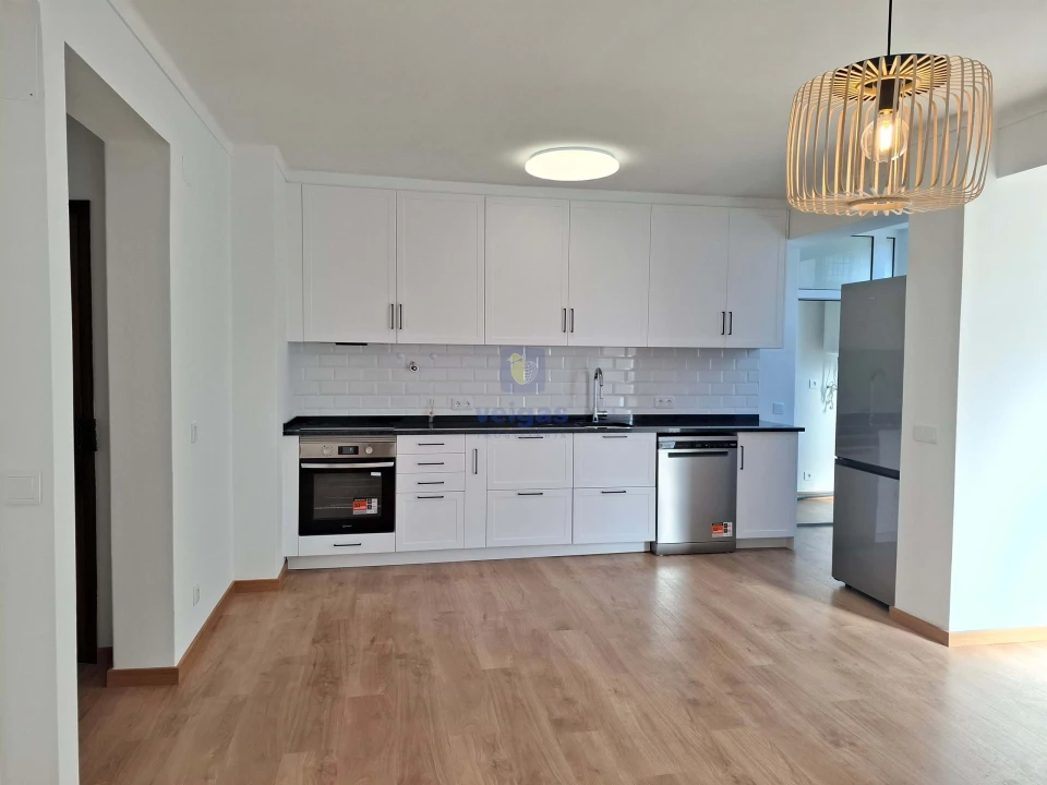 Apartamento T3 para Arrendamento em Caldas da Rainha - Santo Onofre e Serra do Bouro Foto 2