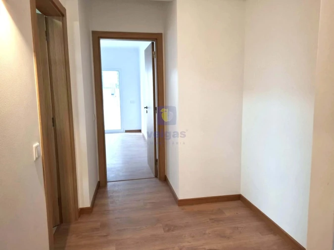 Apartamento T3 para Arrendamento em Caldas da Rainha - Santo Onofre e Serra do Bouro Foto 16