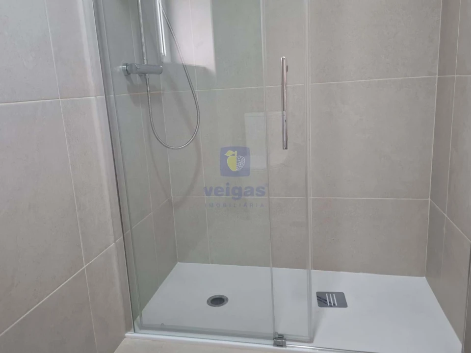 Apartamento T3 para Arrendamento em Caldas da Rainha - Santo Onofre e Serra do Bouro Foto 19