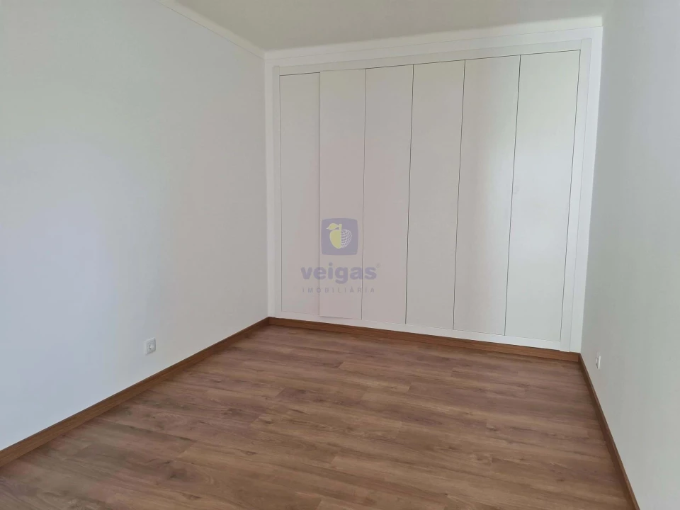 Apartamento T3 para Arrendamento em Caldas da Rainha - Santo Onofre e Serra do Bouro Foto 14