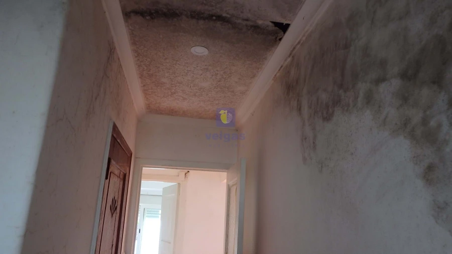 Moradia T3 para Venda em Campolide Foto 25