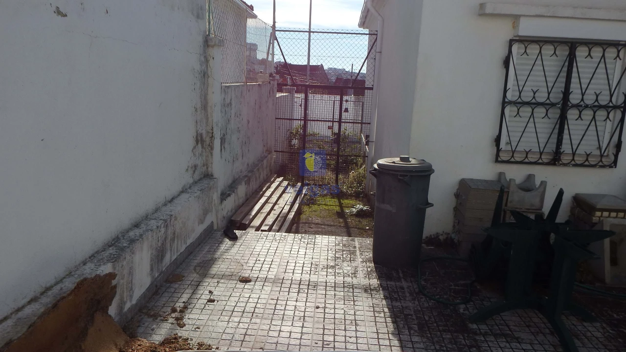 Moradia T3 para Venda em Campolide Foto 47