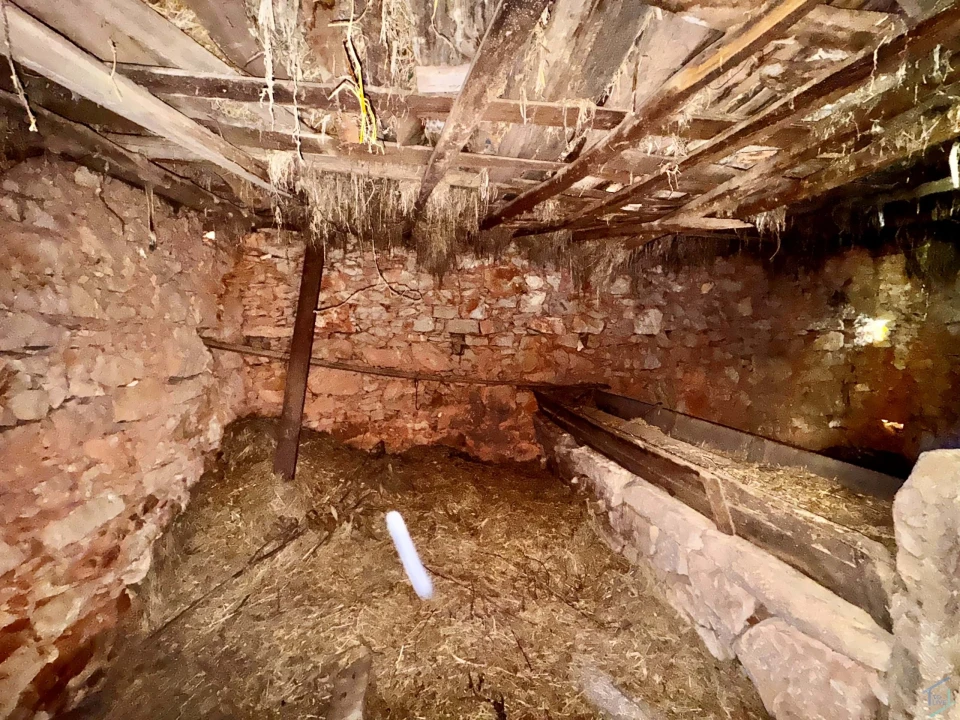 Moradia T5 para Venda em Além da Ribeira e Pedreira Foto 47