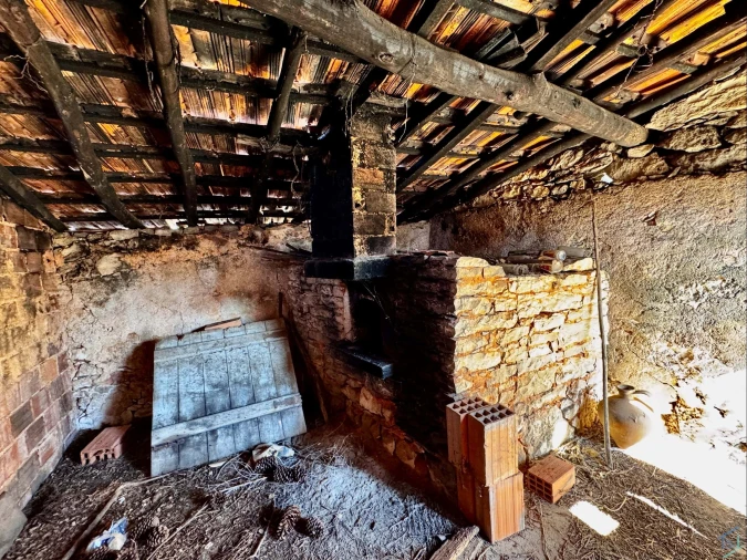 Moradia T5 para Venda em Além da Ribeira e Pedreira Foto 33