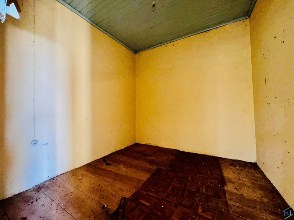 Moradia T5 para Venda em Além da Ribeira e Pedreira Foto 14