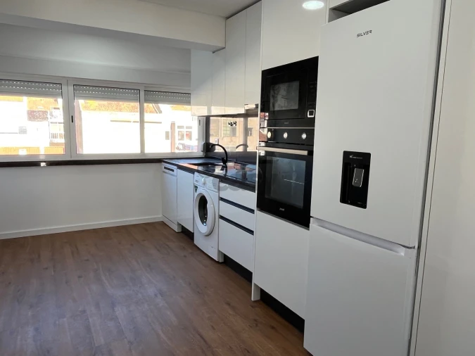 Apartamento T3 para Venda em Alverca do Ribatejo e Sobralinho Foto 9