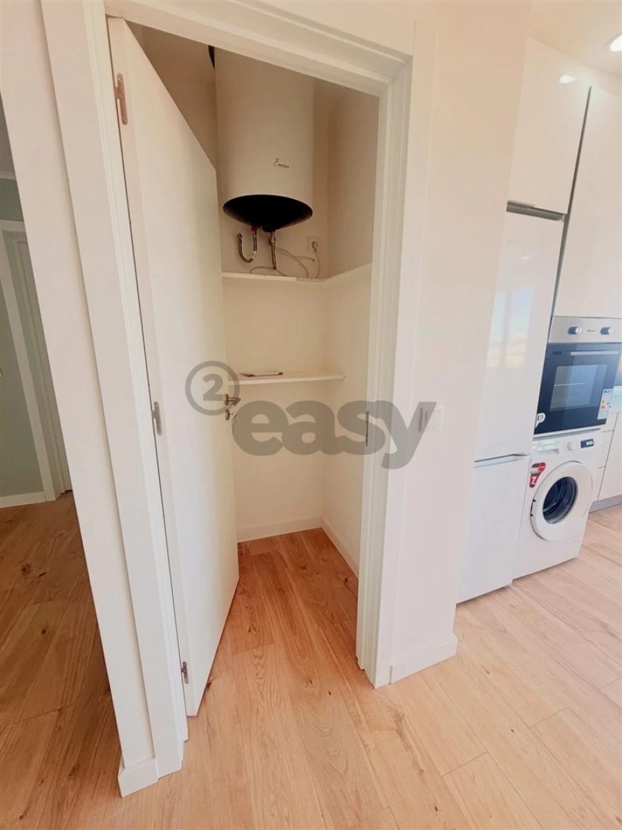 Apartamento T4 para Venda em Águas Livres Foto 5