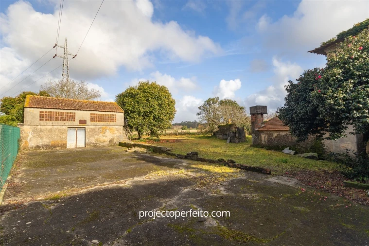 Quinta T3 para Venda em Avanca Foto 3