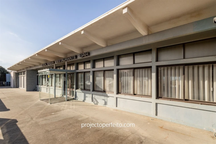 Negócio para Venda em Arcozelo Foto 4