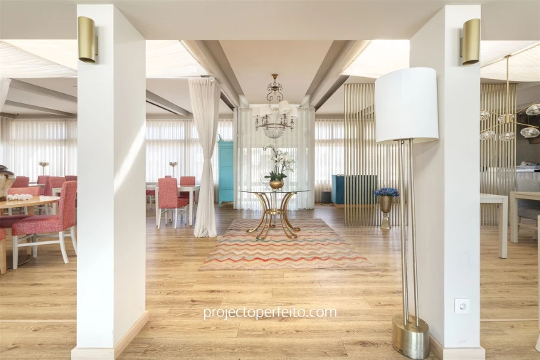 Negócio para Venda em Arcozelo Foto 28