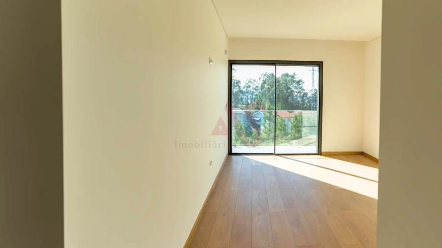 Moradia T3 para Venda em Lobão, Gião, Louredo e Guisande Foto 6