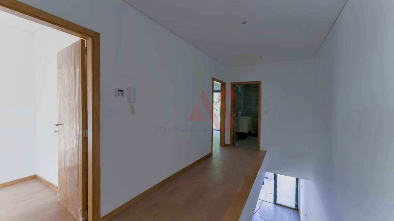 Moradia T3 para Venda em Lobão, Gião, Louredo e Guisande Foto 7