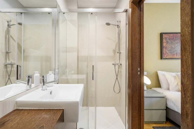 Apartamento T2 para Arrendamento férias em Braga (Maximinos, Sé e Cividade) Foto 12