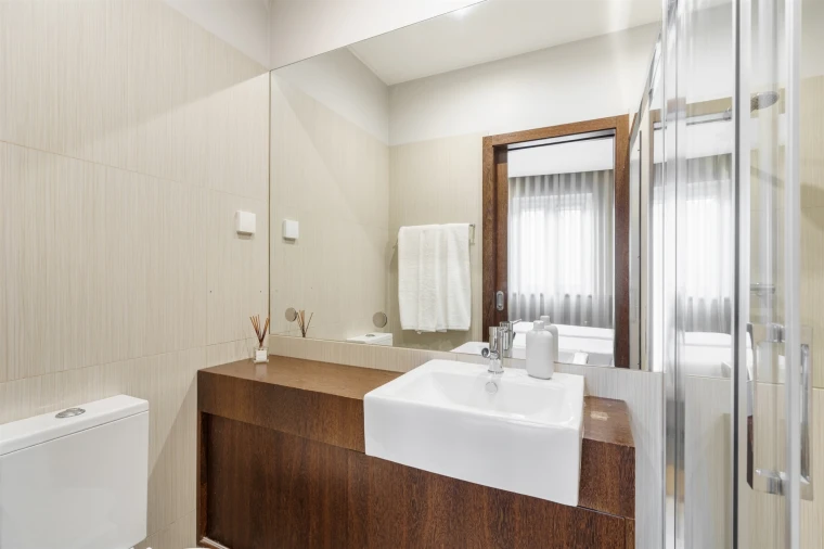 Apartamento T2 para Arrendamento férias em Braga (Maximinos, Sé e Cividade) Foto 11