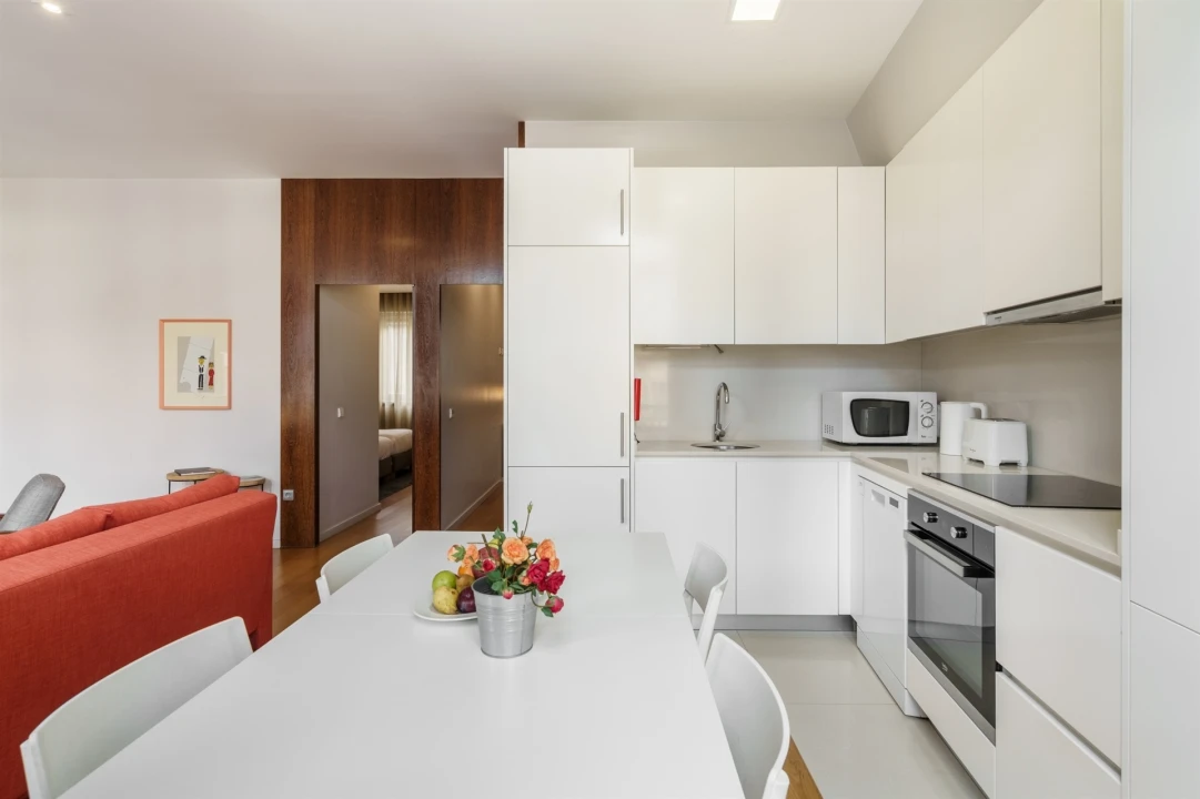 Apartamento T2 para Arrendamento férias em Braga (Maximinos, Sé e Cividade) Foto 9