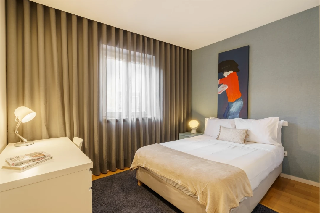 Apartamento T2 para Arrendamento férias em Braga (Maximinos, Sé e Cividade) Foto 6