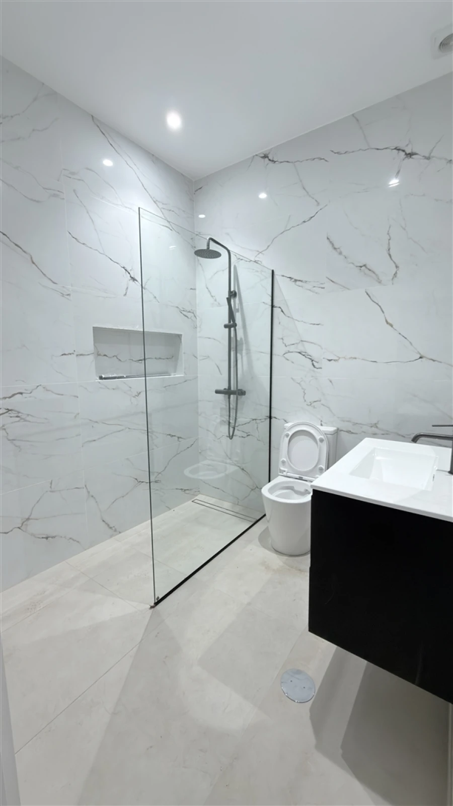 Moradia T2 para Venda em São Gonçalo Foto 10