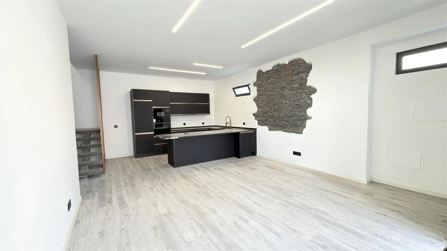 Moradia T2 para Venda em São Gonçalo Foto 17