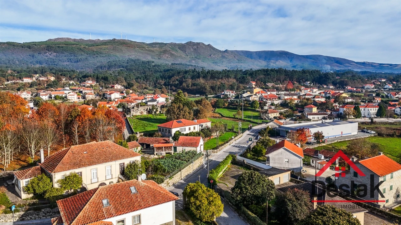 Moradia T2 para Venda em Santa Cruz da Trapa e São Cristóvão de Lafões Foto 5