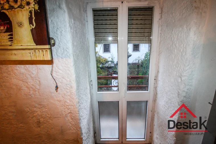 Moradia T2 para Venda em Santa Cruz da Trapa e São Cristóvão de Lafões Foto 21