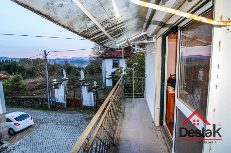 Moradia T2 para Venda em Santa Cruz da Trapa e São Cristóvão de Lafões Foto 27