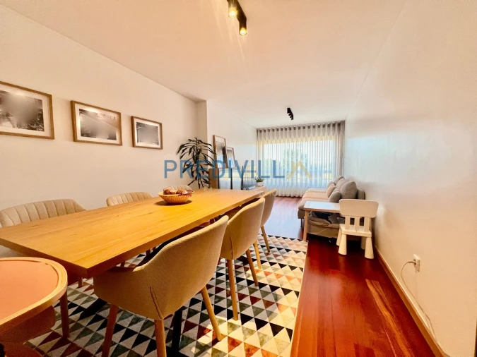 Apartamento T2 para Venda em Vilar de Pinheiro Foto 2