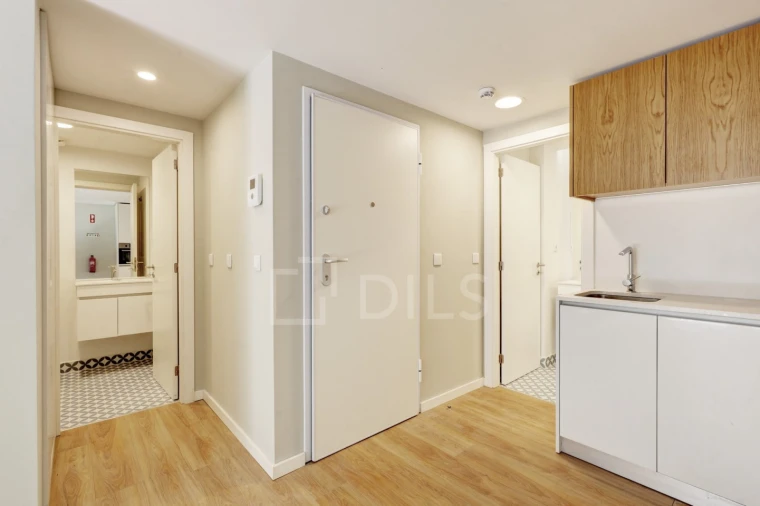 Apartamento T1 para Venda em Santo António Foto 7